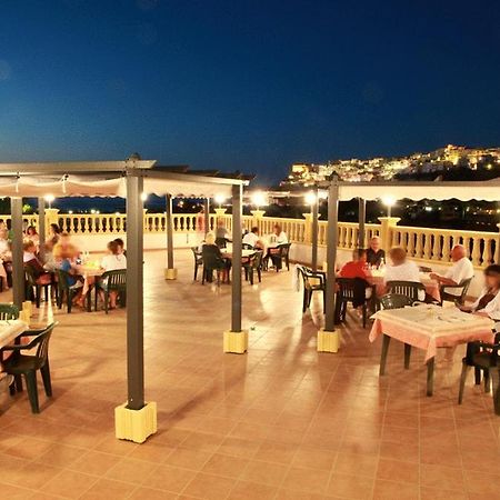 Hotel Incontro Пескичи Экстерьер фото
