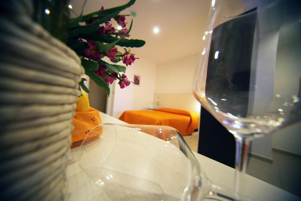Hotel Incontro Пескичи Экстерьер фото