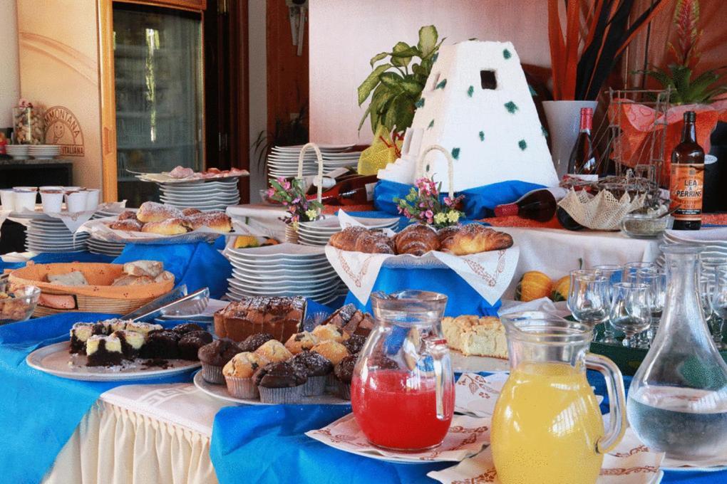 Hotel Incontro Пескичи Экстерьер фото